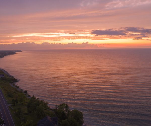 Dramatic,Bright,Red,Sunset,Over,Lake,Erie,,Ashtabula,Ohio